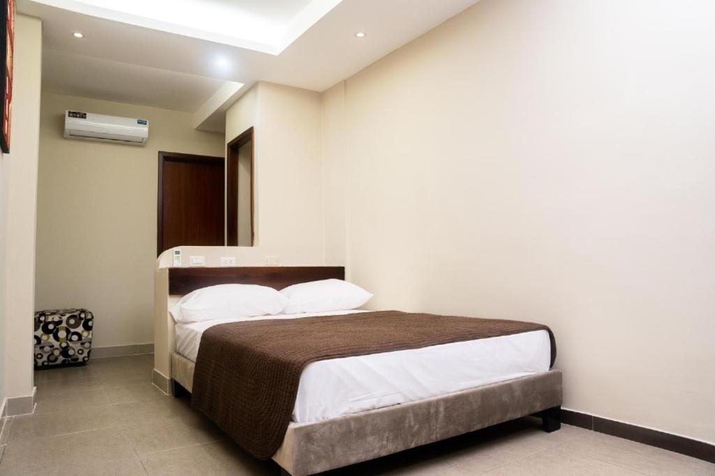 Hm International Hotel Guayaquil Ngoại thất bức ảnh