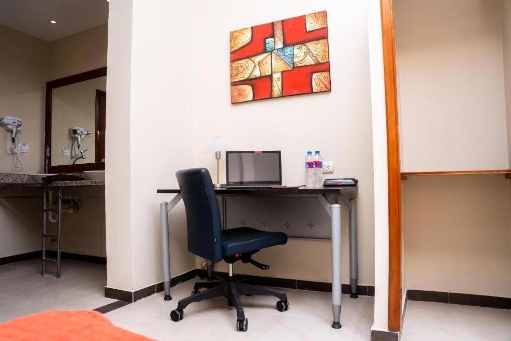 Hm International Hotel Guayaquil Ngoại thất bức ảnh